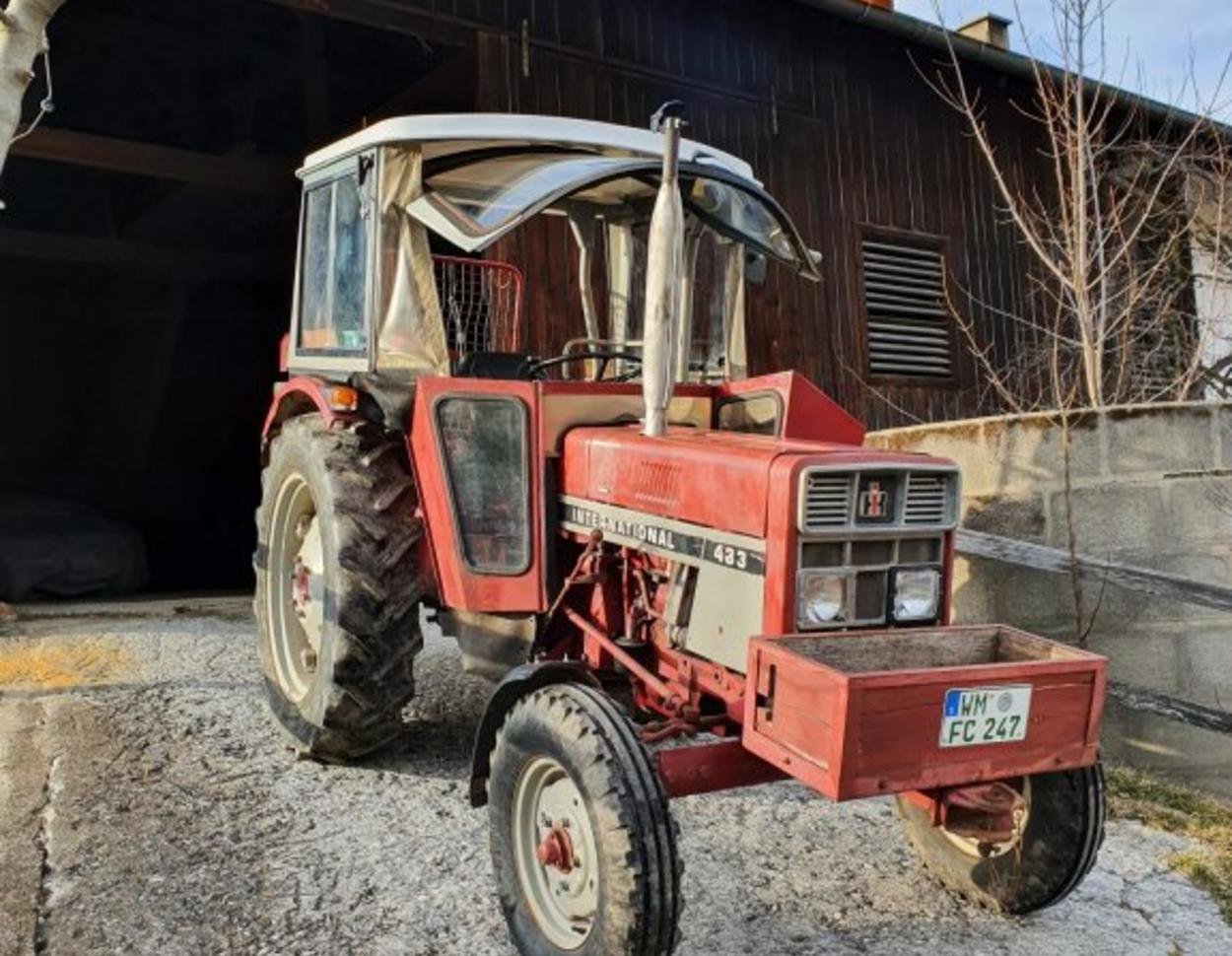 Tractor International Harvester 433 V/E