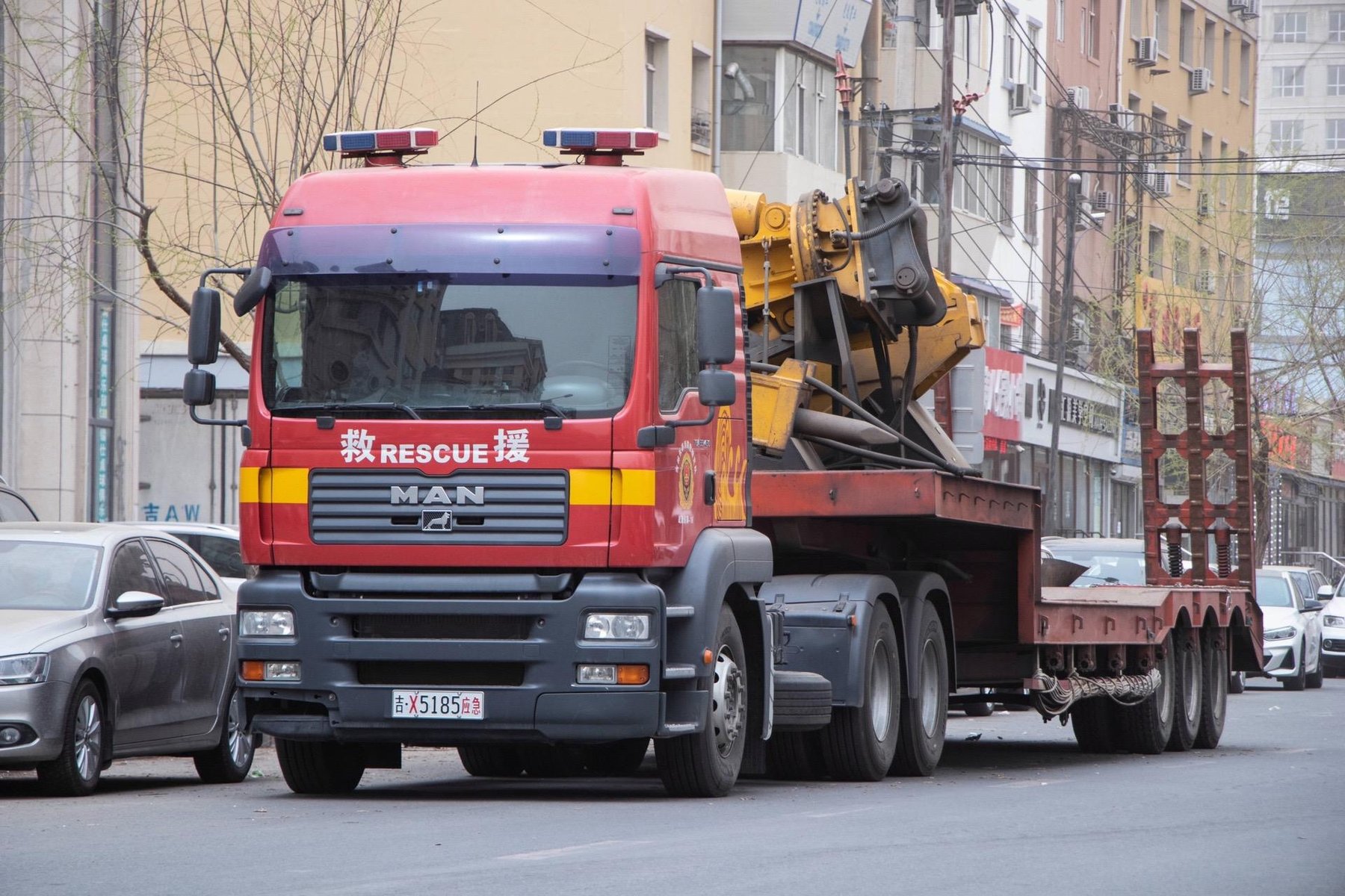 Lastwagen MAN TGA 26.390