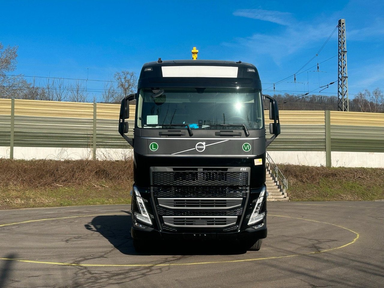 Truck Volvo 540 6X2 SZM