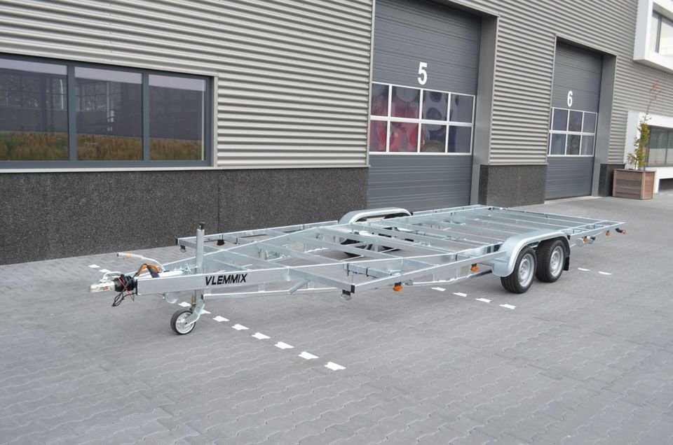Self-build (Eigenbouw) SURFTRAILER