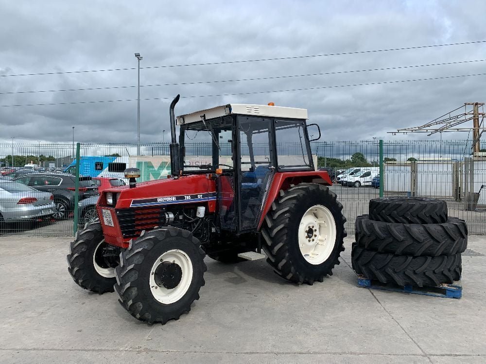 Tractor Utb/universal U-703 DT