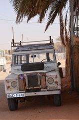 Land Rover LA