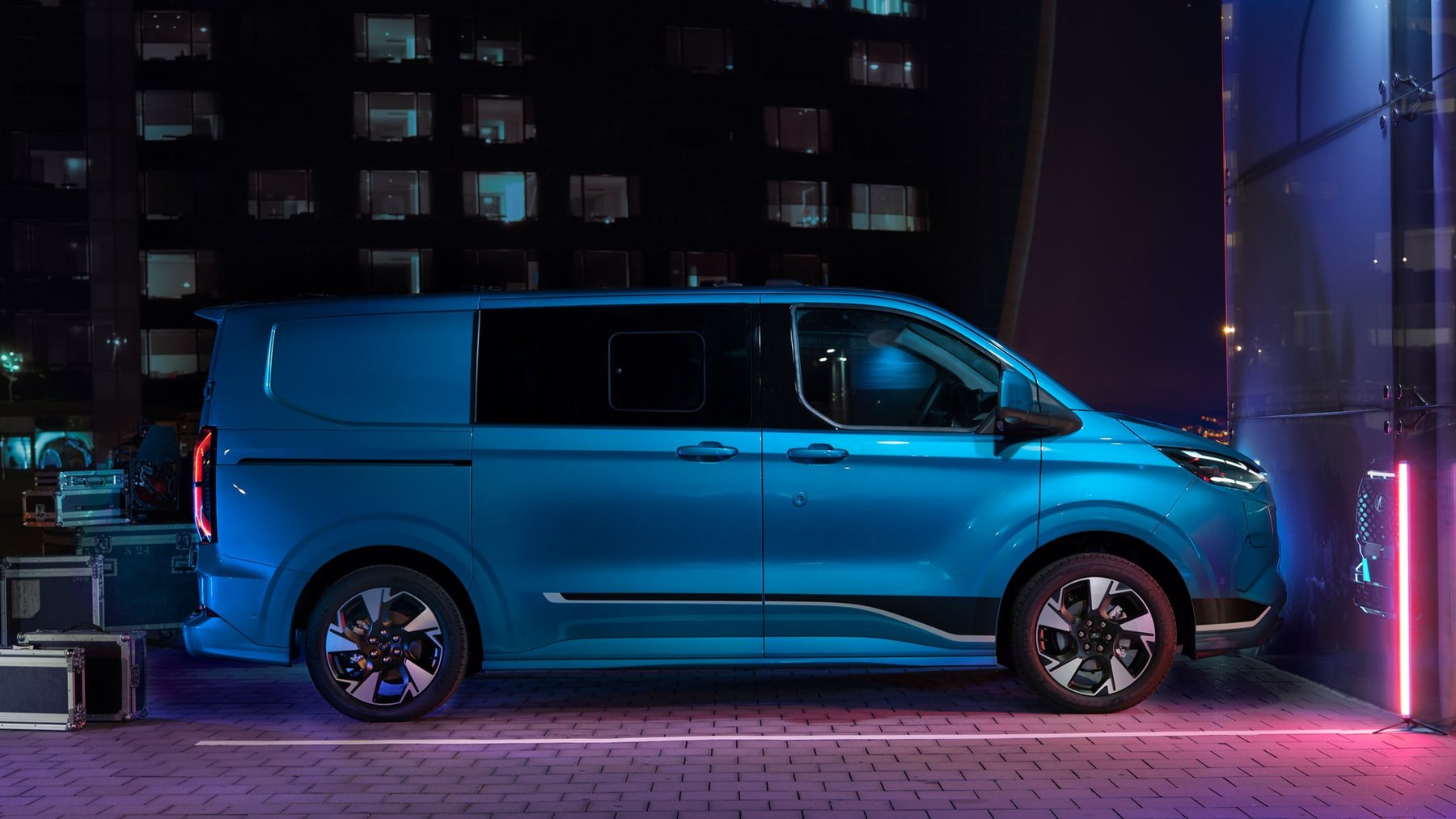Van Ford TRANSIT CUSTOM, YLFS1EBY