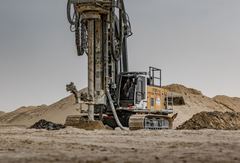 Liebherr Full displacement drilling