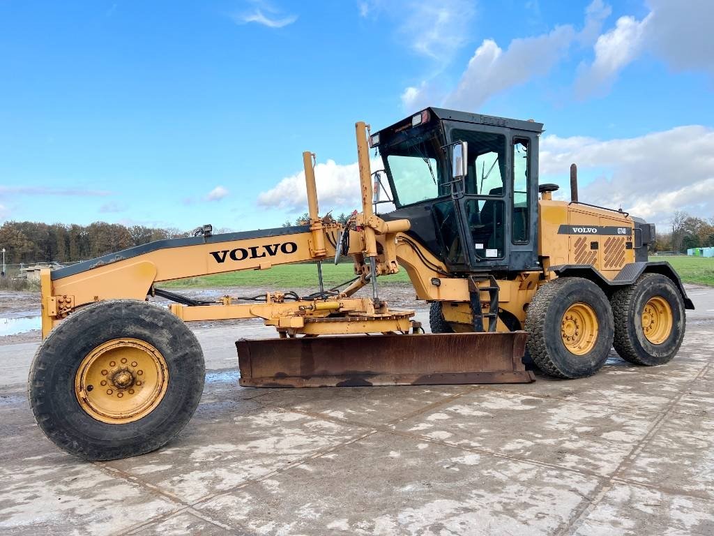 Volvo G730