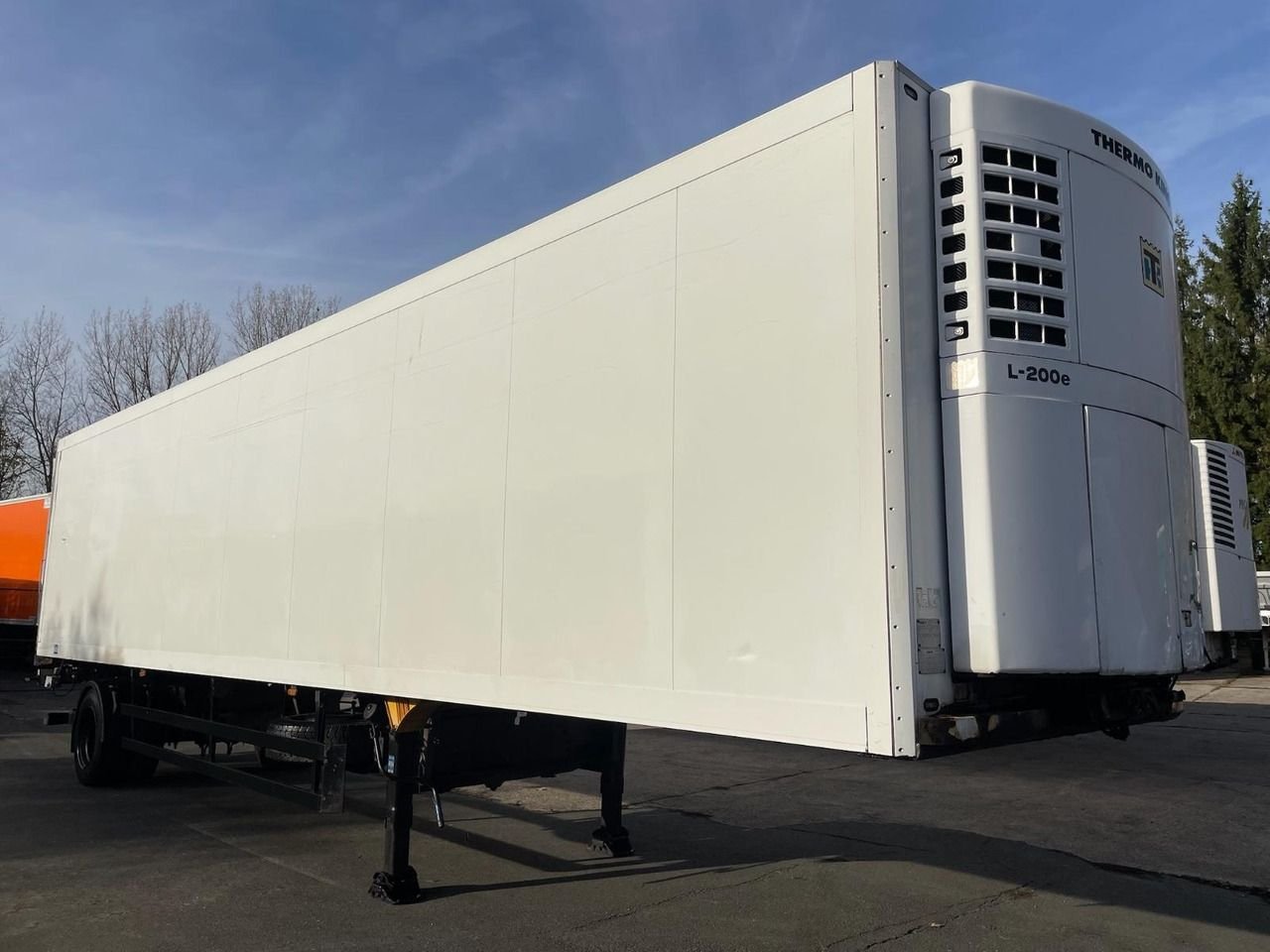 Trailer Schmitz SKO10