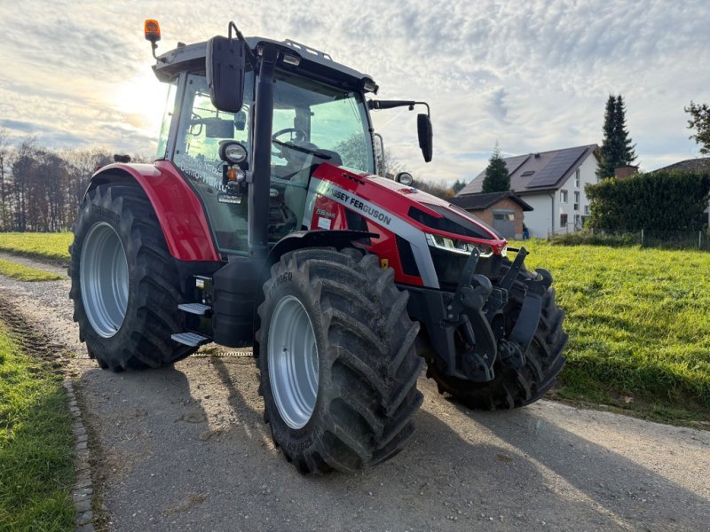 Tractor Massey Ferguson MF 145 S
