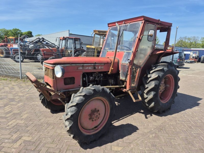 Tractor Zetor 5745