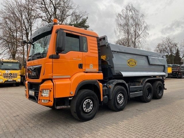 MAN 37.440 8X4 BB