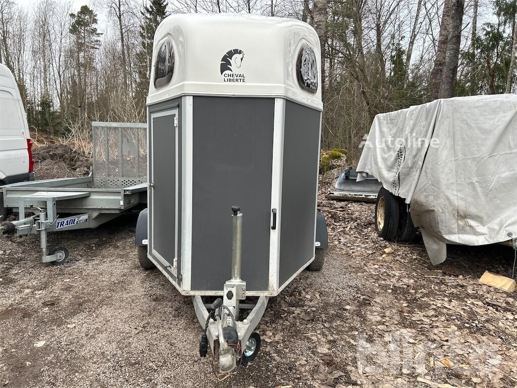 Car trailers up to 3.5 t Cheval Liberte GOLD XL F PULLMAN V2