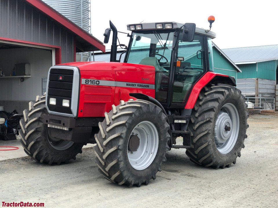 Tractor Massey Ferguson 8160
