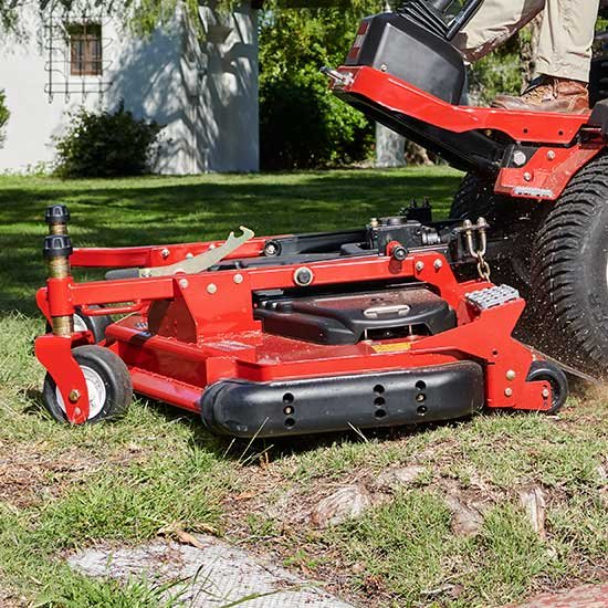 Golf course equipment TORO Groundsmaster 3300