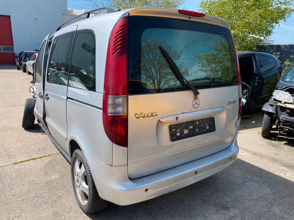 Van Mercedes Benz 414 VANEO CDI