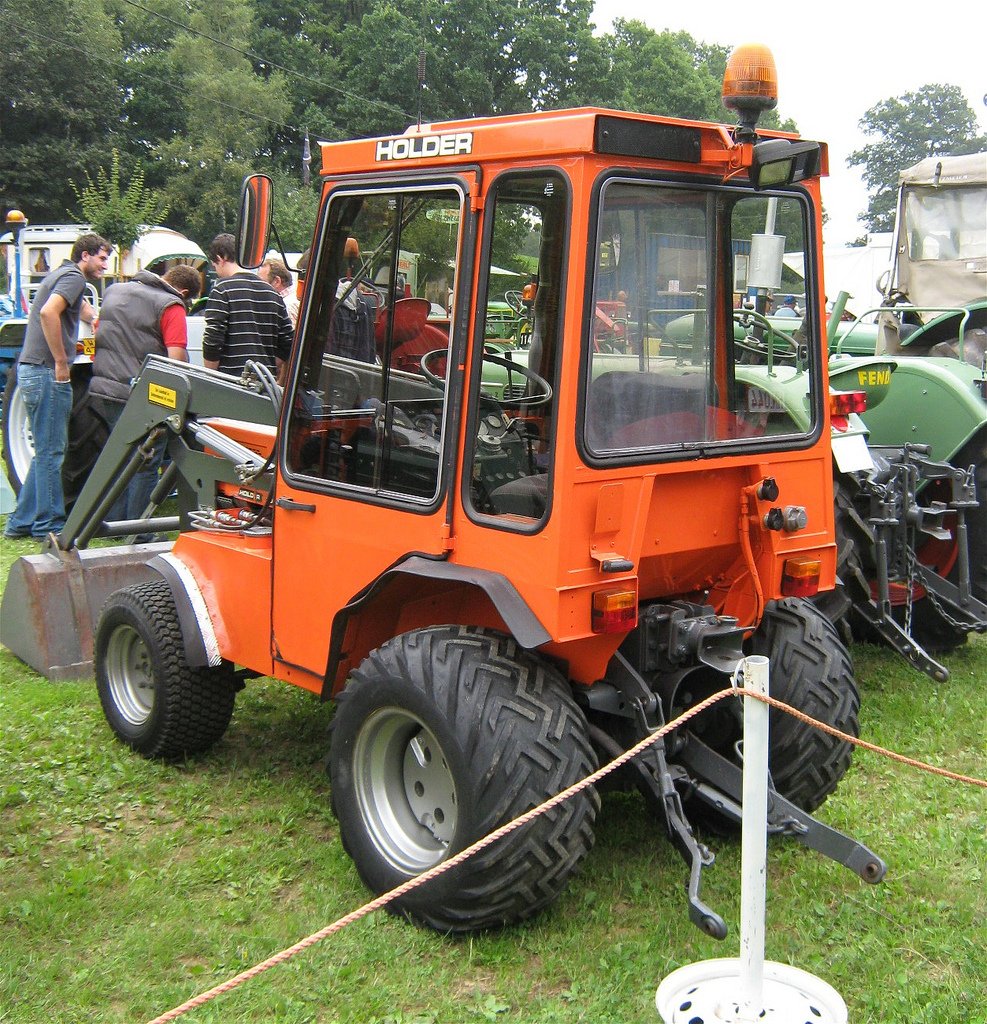 Tractor Holder P70a-464