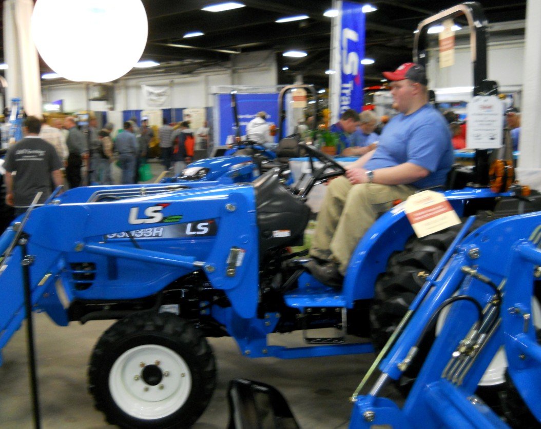 LS G3033H