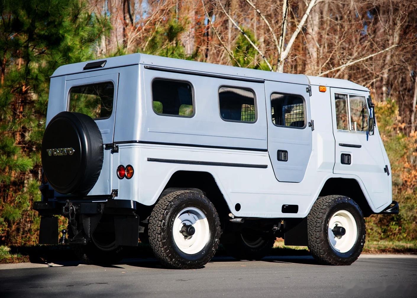 Transporter Volvo VOLVO C2024X4