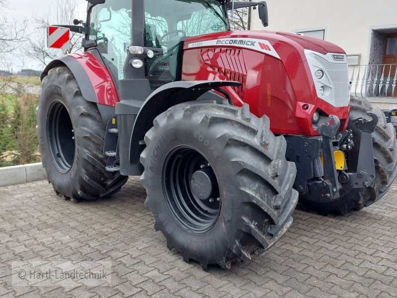 Tractor McCormick X7.621