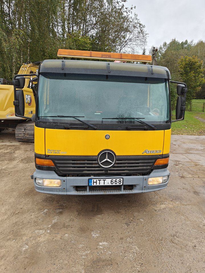 Mercedes Benz 817D