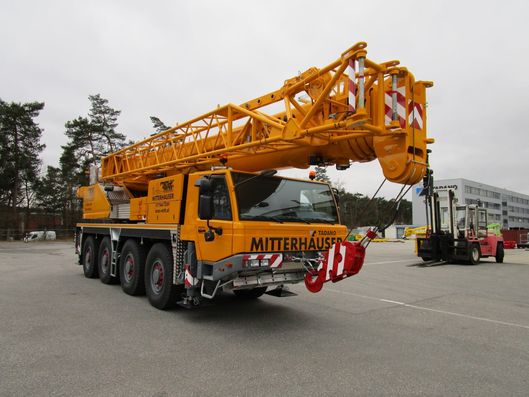 Mobile crane Tadano Faun ATF70 G-4