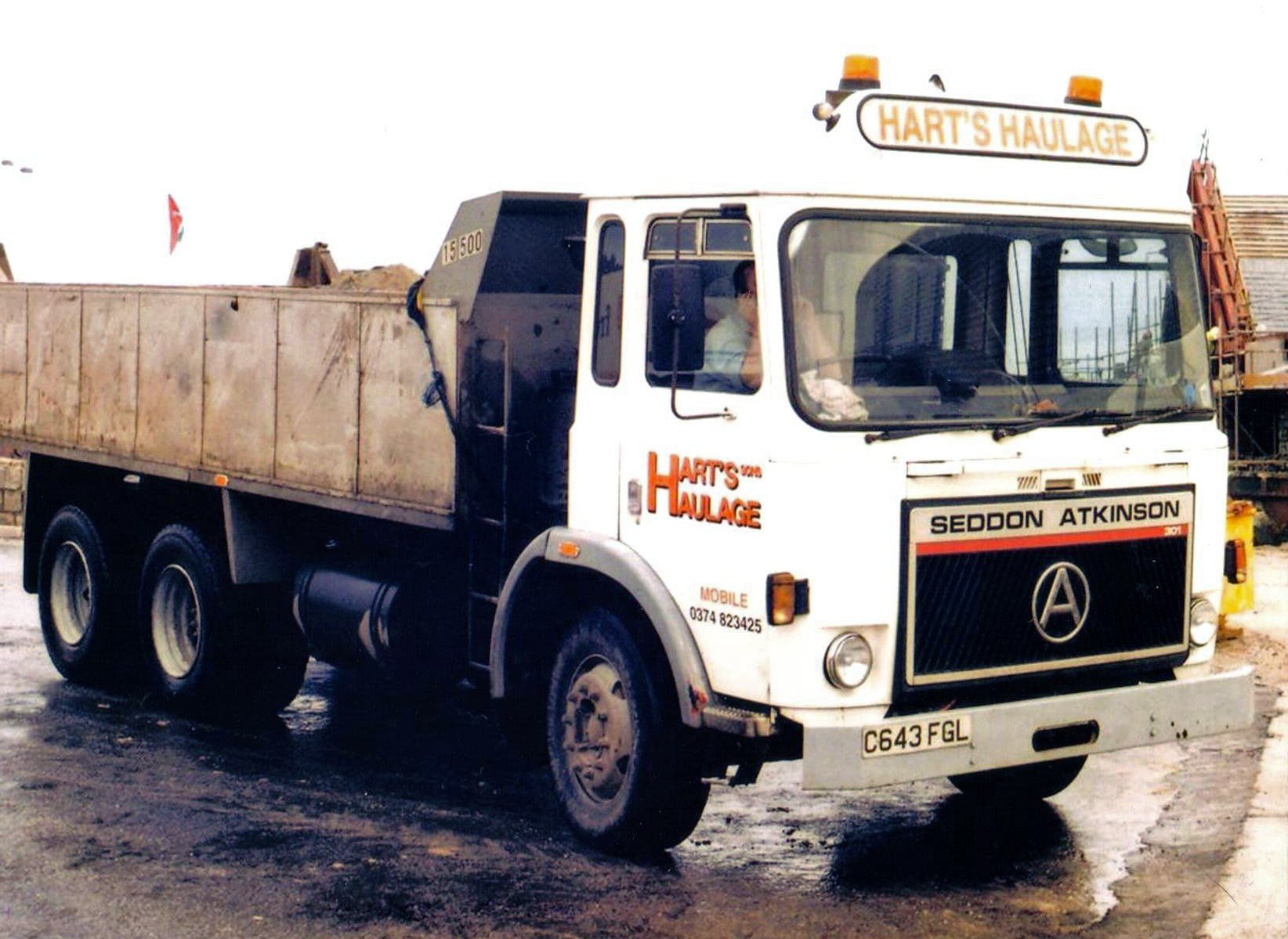 Truck SEDDON 2-AXLE + ARTIC TRACTOR