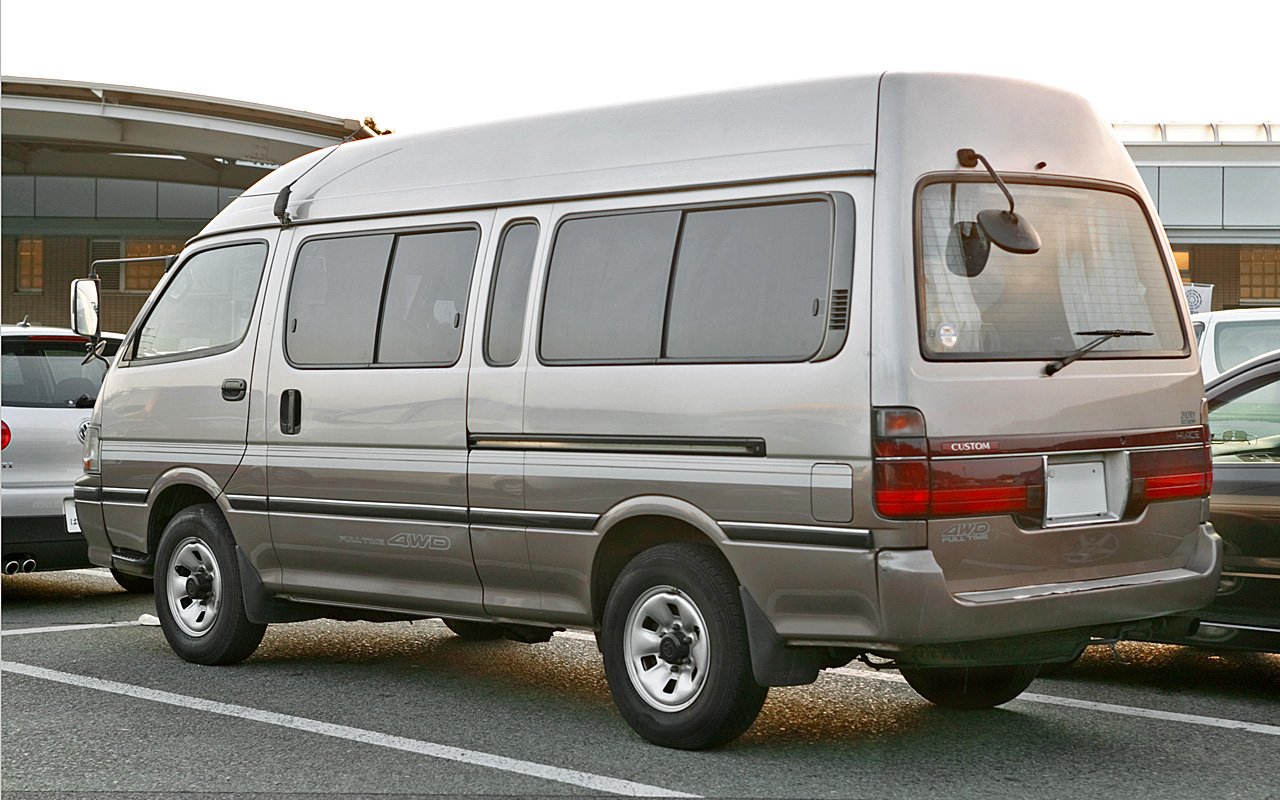 Van Toyota Hiace Pick Up
