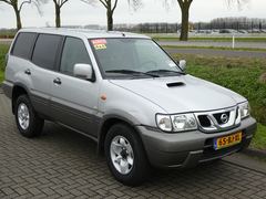 Nissan TERRANO 3.0 DI 5DR VAN AUT