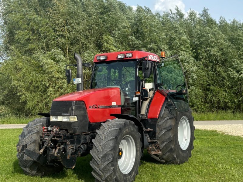Tractor Case IH MX120