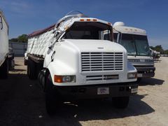 International F-8100