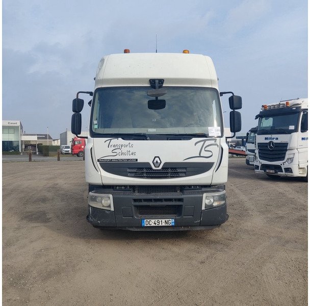 Renault 10X4 QUADRO