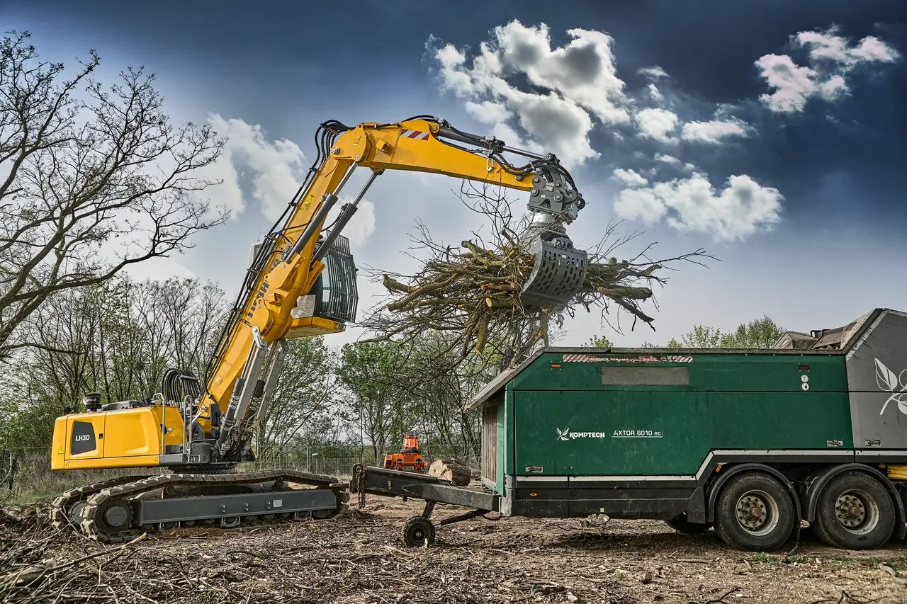 Liebherr LH30C INDUSTRY LITRONIC