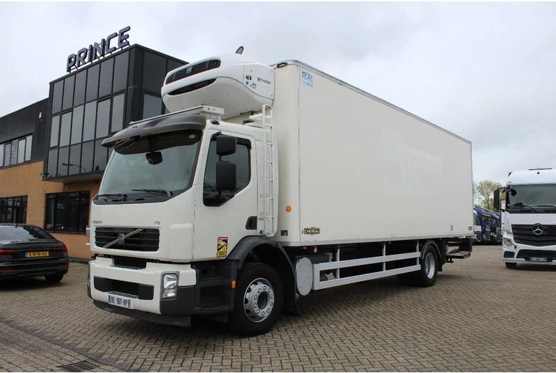 Truck Volvo FM12-42T-71S