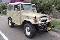 Toyota LAND CRUISER B J 40