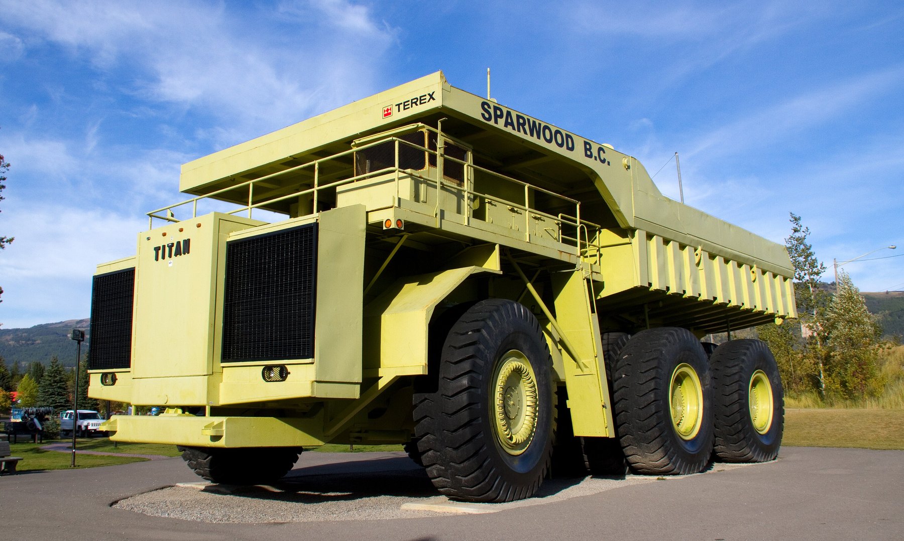 Light trailers up to 750 kg Titan 330T