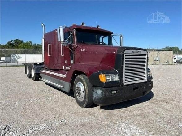 Samochód ciężarowy Freightliner FLD 120 CLASSIC