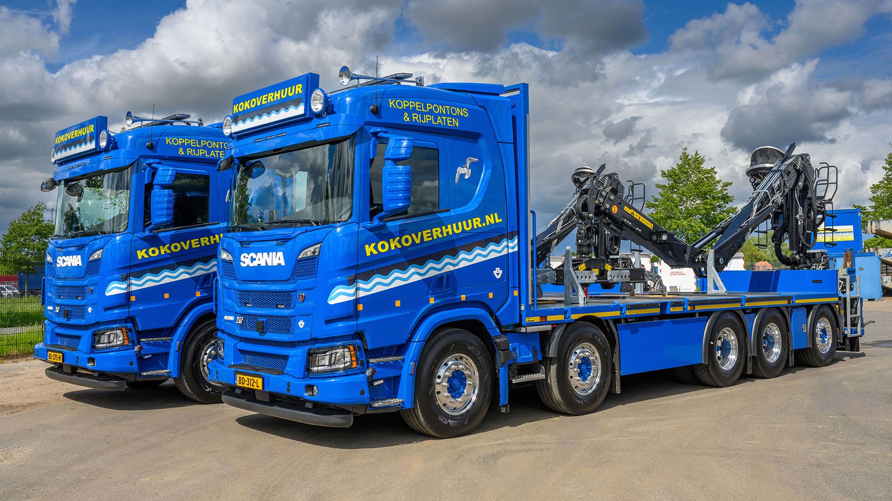 Truck Scania R 590 B8x4/4NZ