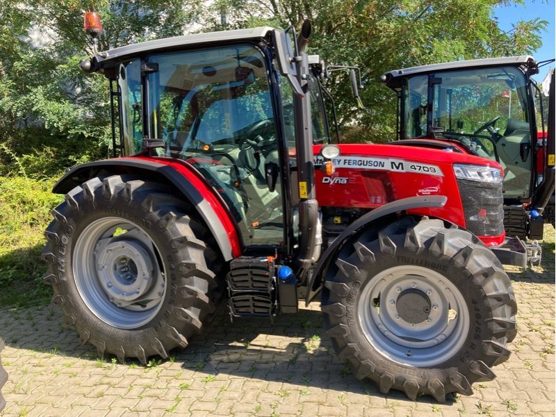Tractor AGCO Massey Ferguson MF 4709
