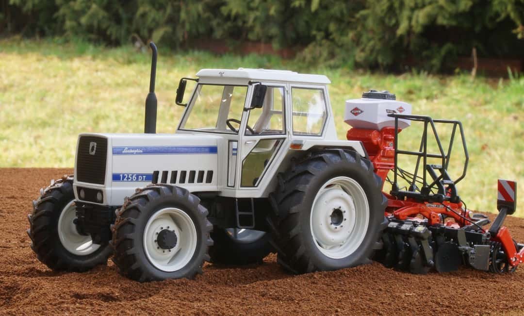 Tractor Lamborghini / Slh R-1256 (DT)