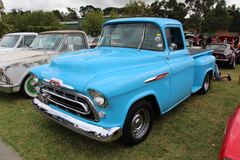 Chevrolet 1/2 TON PICKUP