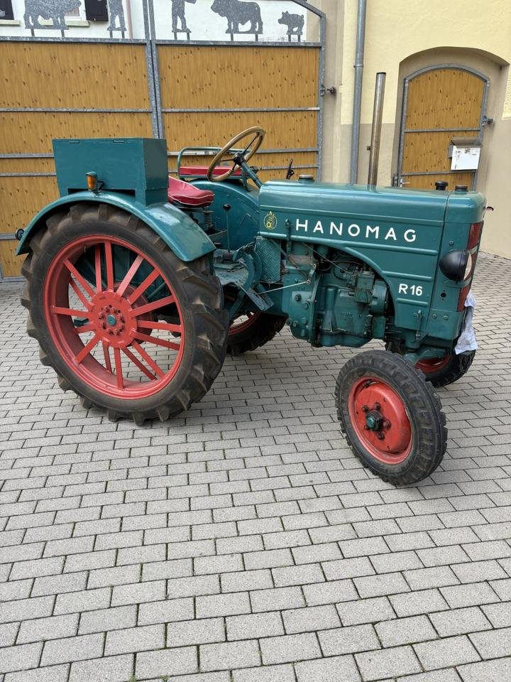 Tractor Hanomag R 16 B