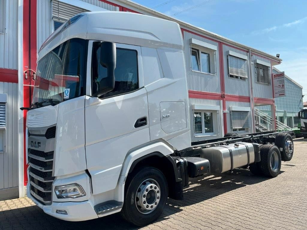 Truck DAF XG 480 FAN 6X2 XG-CAB