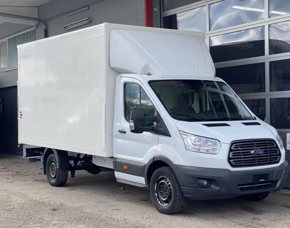 Ford 260S FD VAN 75 LR
