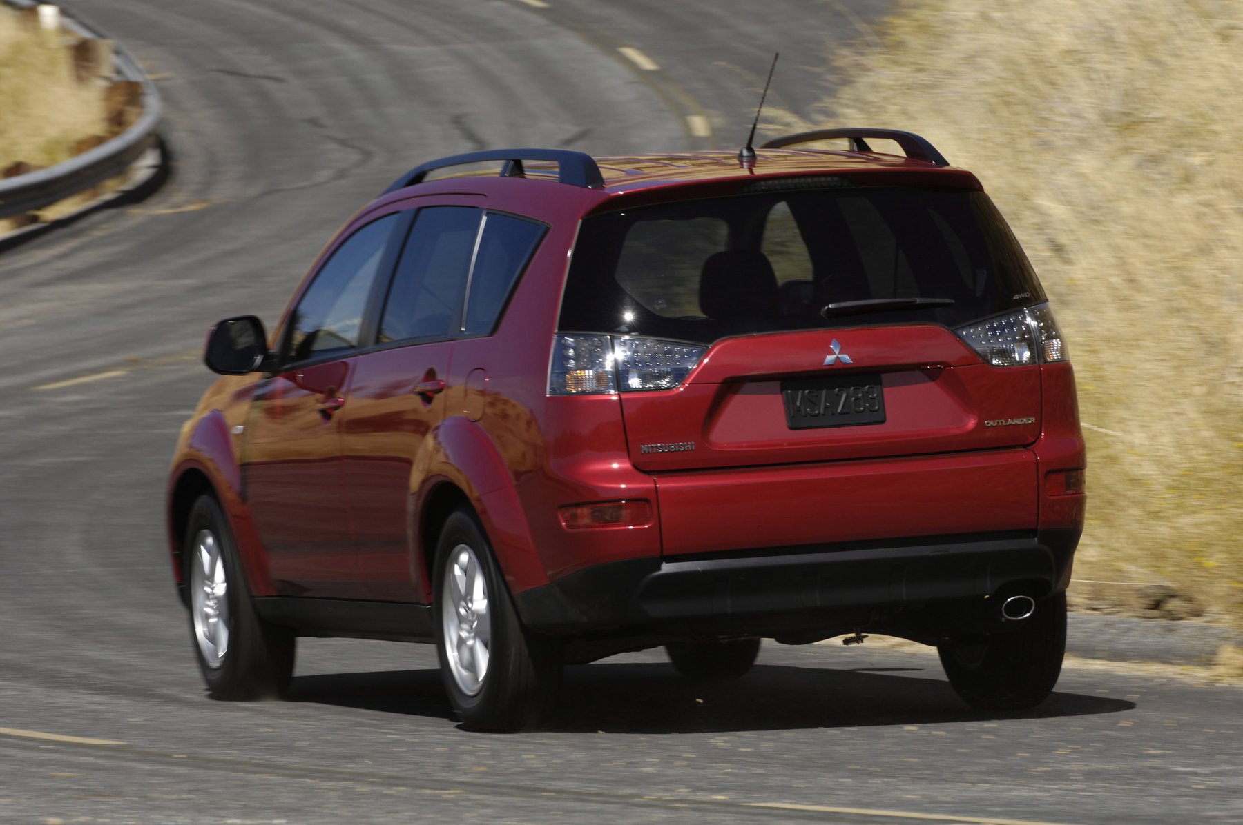 Van Mitsubishi MITSUBISHI OUTLANDER