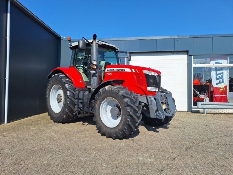 Traktor Massey Ferguson 7722 4WD