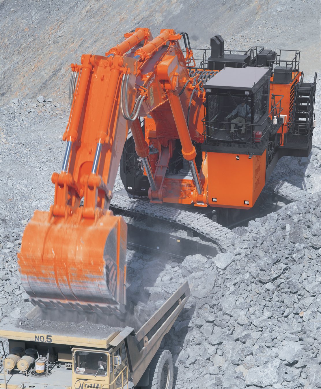 Hitachi EX2500-6
