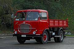 Fiat 230 KAMPEERAUTO