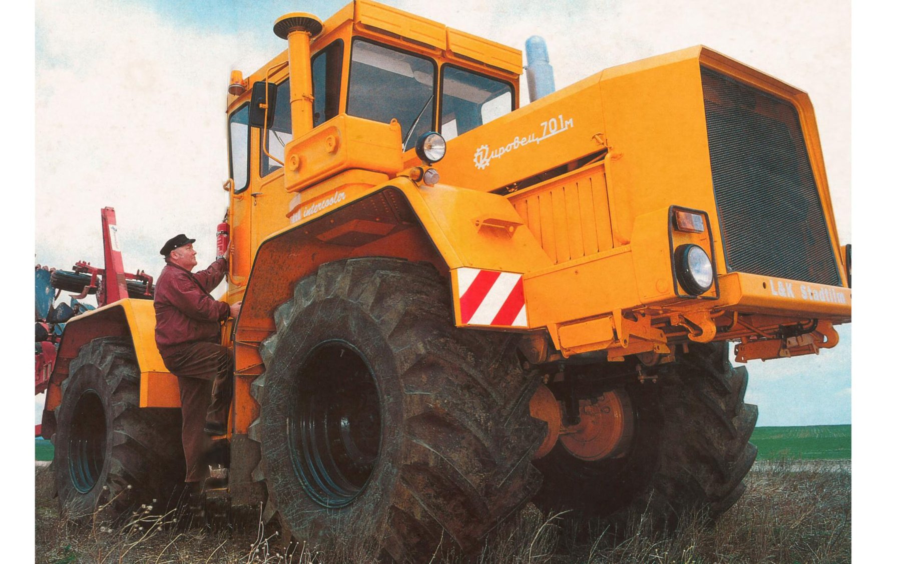 Tractor Kirovets K-701M