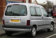 Citroën BERLINGO 1.41 800