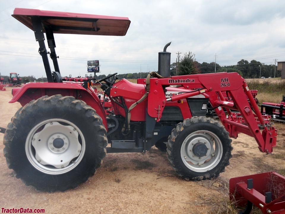 Tractor Mahindra 5500