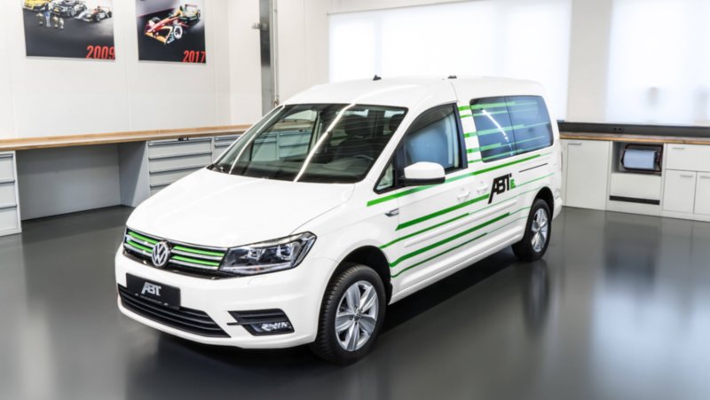 Van Volkswagen CADDY 44 KW
