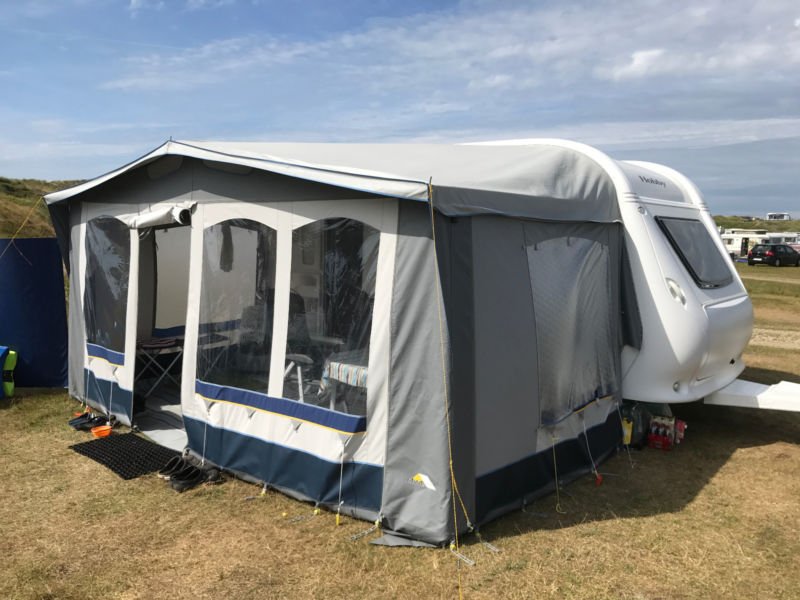 Przyczepy samochodowe do 3,5 t HOBBY 420 KB De Luxe